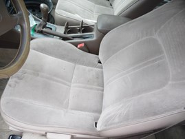 1997 TOYOTA CAMRY TAN CE 2.2L MT Z17947